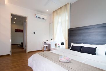 Taman Anjung Gapam – 1.5 Storey Corner Bungalow | Showhouse Unit | Fully Furnished | 5R3B | RM800K (Nego)