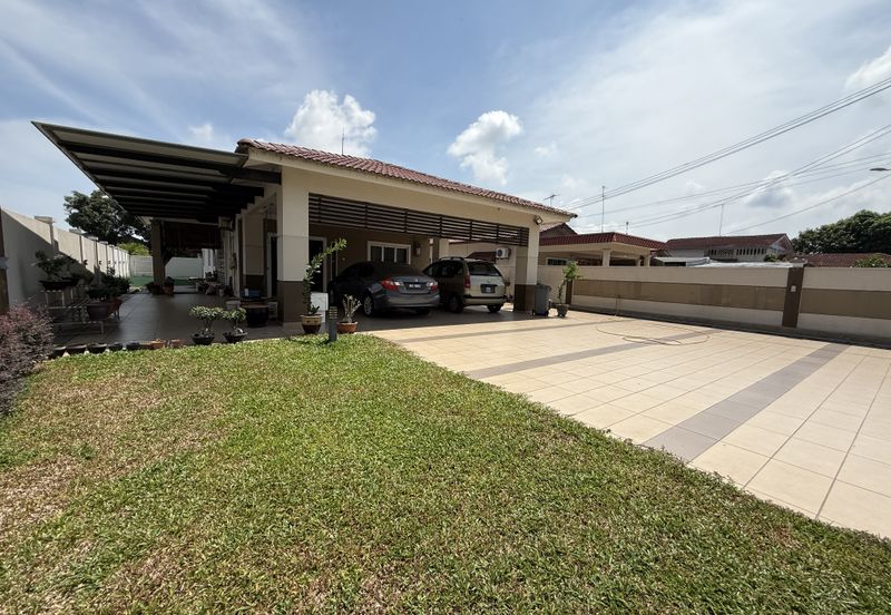 Taman Anggerik, Klebang Kecil – Single Storey Bungalow | Freehold | 6,446 sqft | 4R2B | RM1.08mil (Negotiable)