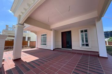 Straits Courtyard Residences