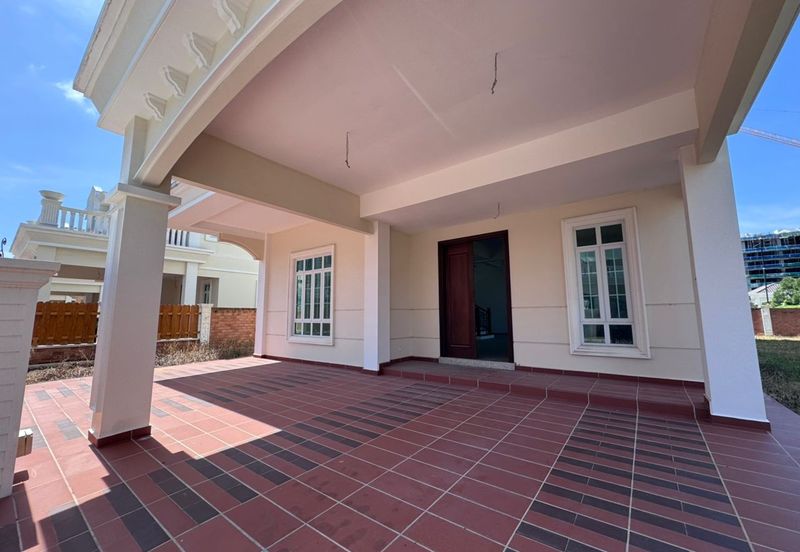 Straits Courtyard Residences