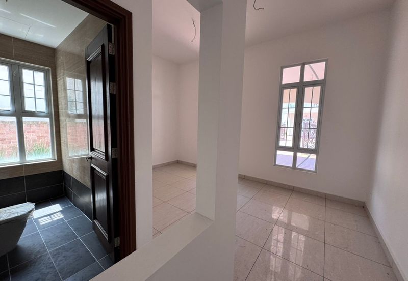 Straits Courtyard Residences