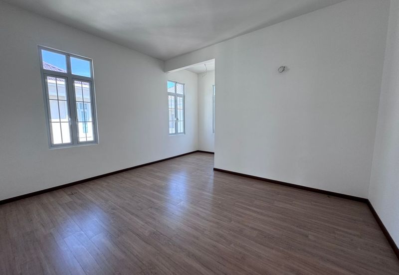 Straits Courtyard Residences