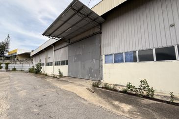 Kawasan Perindustrian Alor Gajah, Melaka – Warehouse For Rent