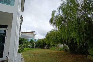 Taman Saujana Heights