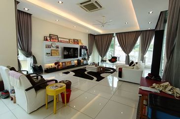 Taman Saujana Heights