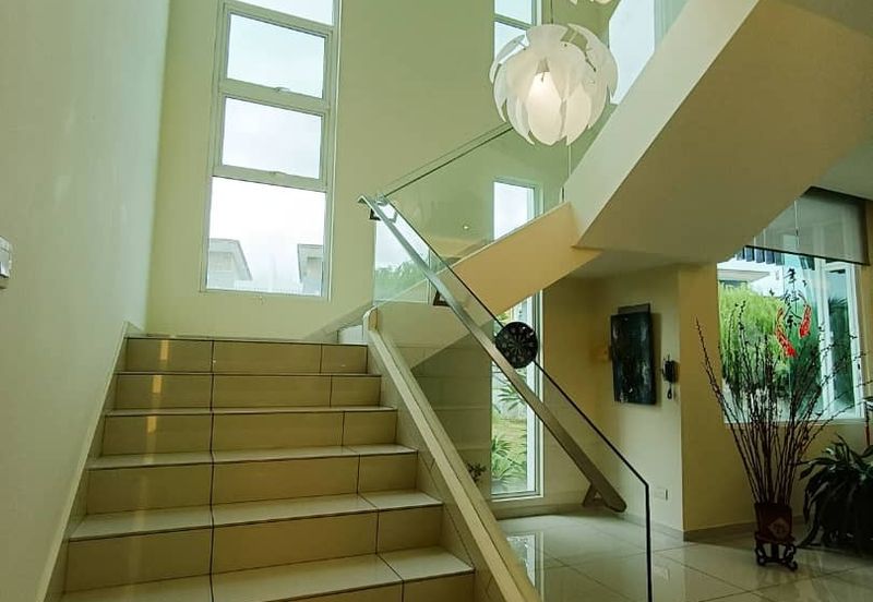 Taman Saujana Heights