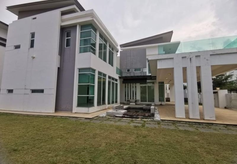 Taman Saujana Heights