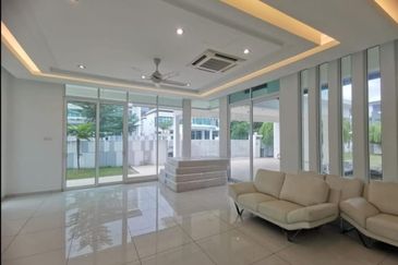 Taman Saujana Heights