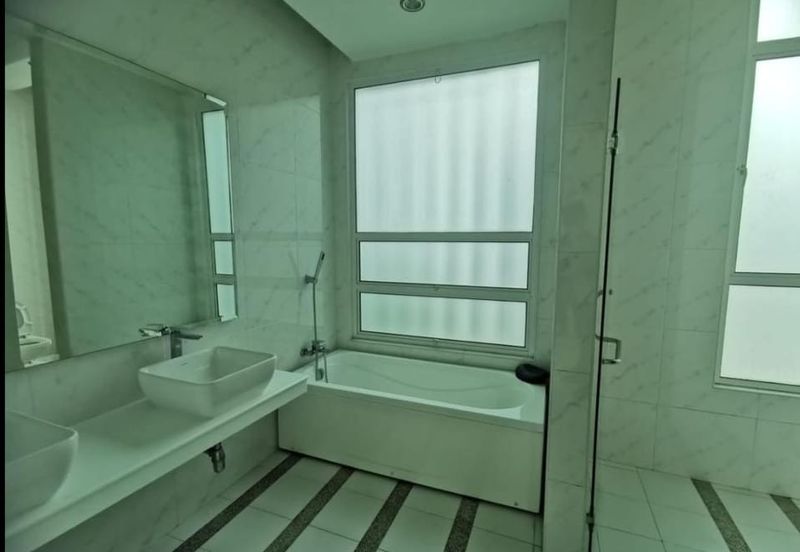 Taman Saujana Heights