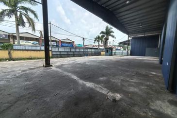 [For Rent] Factory / Warehouse 26,000 sqft @ Pulau Sebang, Alor Gajah