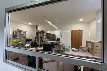 [For Rent] Factory / Warehouse 43,550 sqft @ Ayer Keroh Industrial Estate Melaka