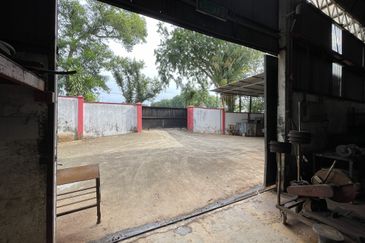 [For Rent] Factory / Warehouse 43,550 sqft @ Ayer Keroh Industrial Estate Melaka