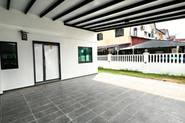 [Freehold - Below Bank Value] Double Storey Terrace , Bukit Beruang, Ayer Keroh Melaka
