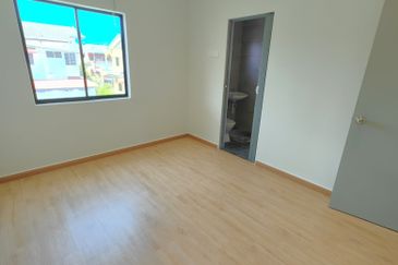 [Freehold - Below Bank Value] Double Storey Terrace , Bukit Beruang, Ayer Keroh Melaka