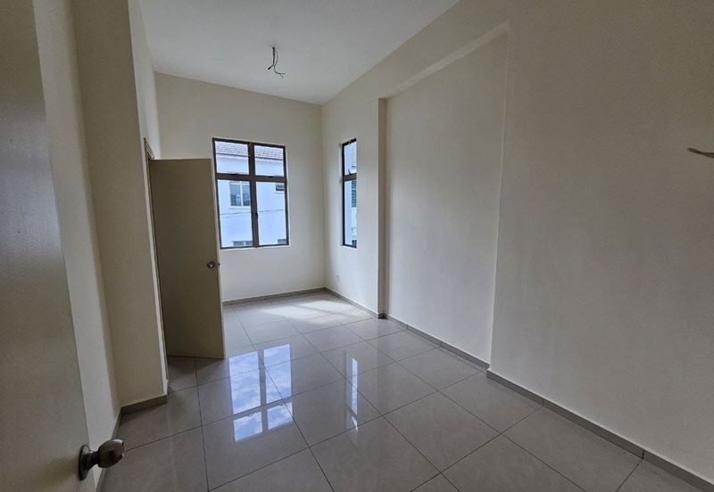 TAMAN PUNCAK BERTAM (MALIM HILL PARK)