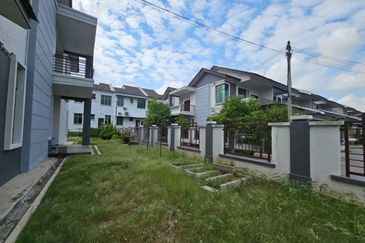 TAMAN PUNCAK BERTAM (MALIM HILL PARK)