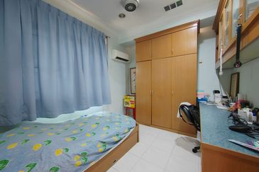 [Freehold] Double Storey Semi-D, Batu Berendam, Melaka