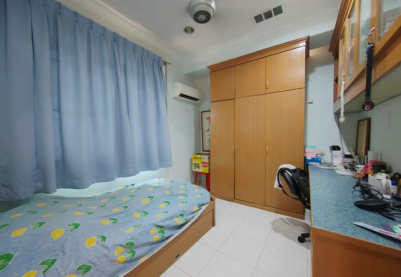 [Freehold] Double Storey Semi-D, Batu Berendam, Melaka