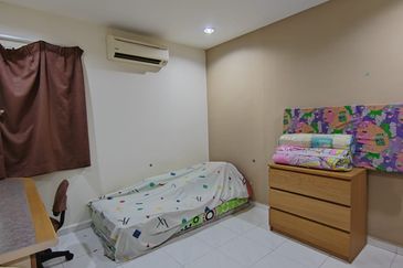 [Freehold] Double Storey Semi-D, Batu Berendam, Melaka
