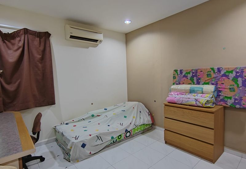 [Freehold] Double Storey Semi-D, Batu Berendam, Melaka