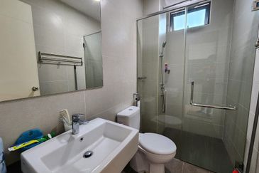 ATLANTIS RESIDENCES (PANGSAPURI ATLANTIS KOTA SYAHBANDAR)