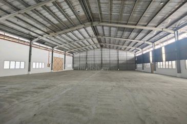 [FOR RENT] Factory/WareHouse 23,000 sqft , Alor Gajah 