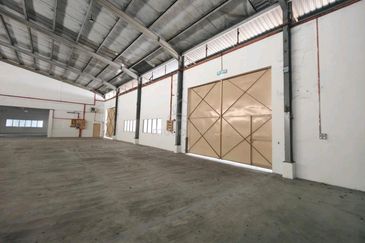 [FOR RENT] Factory/WareHouse 23,000 sqft , Alor Gajah 