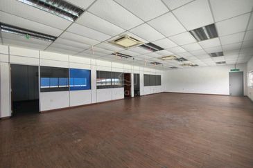[FOR RENT] Factory/WareHouse 23,000 sqft , Alor Gajah 