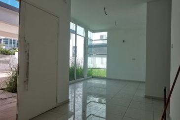 Taman Saujana Heights