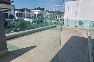 Taman Saujana Heights