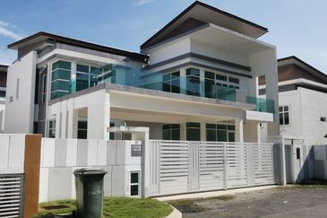 Taman Saujana Heights