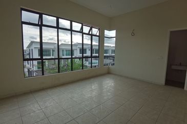 THE OZANA RESIDENCES