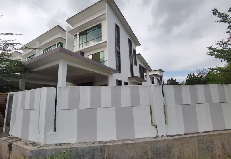 THE OZANA RESIDENCES