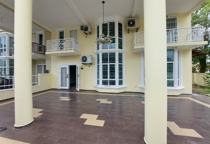 FREEHOLD Double Storey Terrace House (Corner Lot) , Taman Merbok , Bukit Katil , Ayer Keroh Melaka