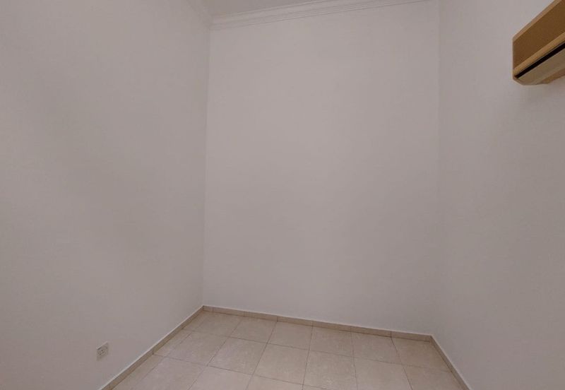 FREEHOLD Double Storey Terrace House (Corner Lot) , Taman Merbok , Bukit Katil , Ayer Keroh Melaka