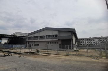 Factory / Warehouse For Sale, Batu Berendam, Melaka