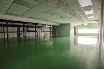 Factory / Warehouse For Sale, Batu Berendam, Melaka