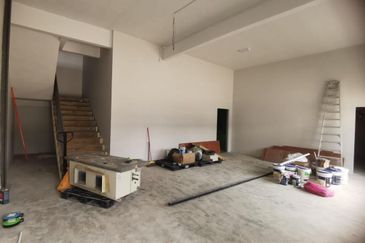 Factory / Warehouse For Sale, Batu Berendam, Melaka