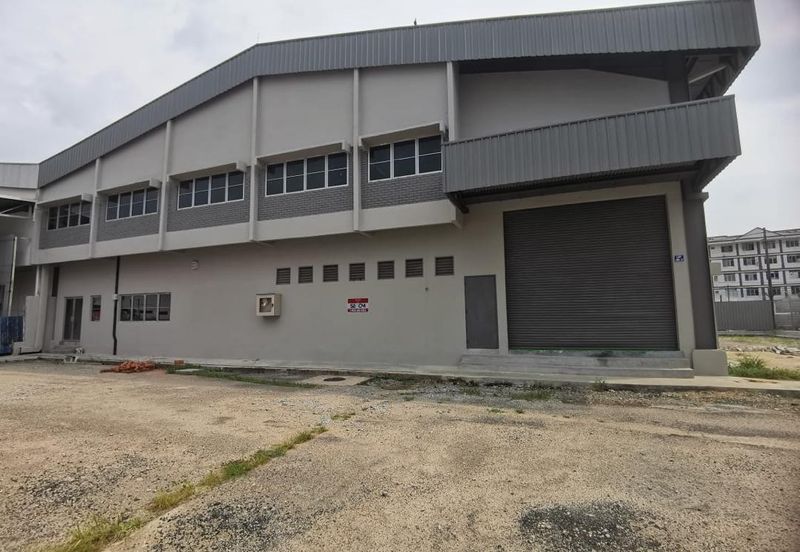 Factory / Warehouse For Sale, Batu Berendam, Melaka