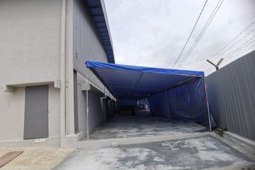 Factory / Warehouse For Sale, Batu Berendam, Melaka