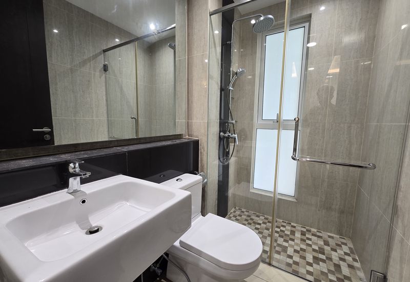 THE SHORE @ MALACCA RIVER