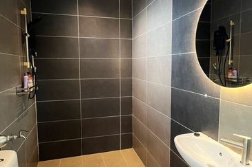 Double Storey Semi-D , Klebang , Melaka