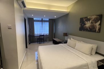 Fahrenheit 88 Condominium