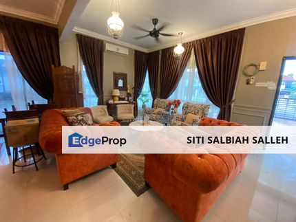 [RENOVATED UNIT] 2 STY CORNER LOT OAKBERRY TAMAN PELANGI SEMENYIH 2, Selangor, Semenyih