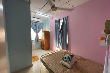 [FOR SALE][BELOW MARKET] END LOT TERES 2 TINGKAT PANTAI REMIS