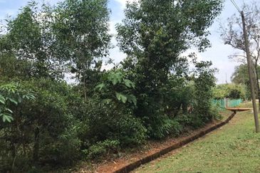 Kelab Golf Bukit Beruntung