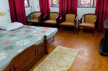 3 Storey Semi-D Pandan Prima for Rent