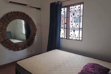 3 Storey Semi-D Pandan Prima for Rent