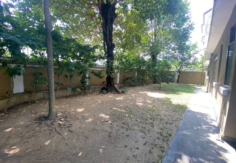 Changkat Kiara Surya