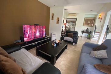 Changkat Kiara Surya